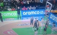 现场报道：比赛事态激烈激动